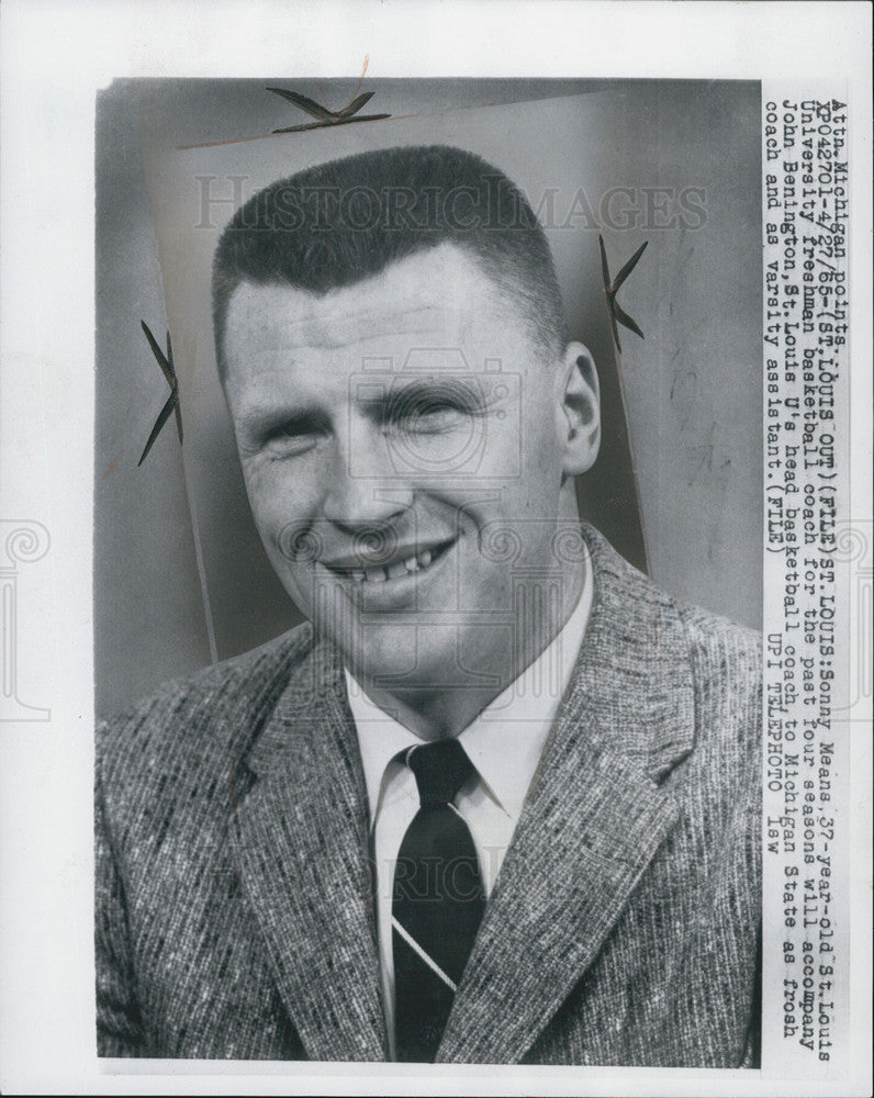 1965 Press Photo Sonny Means, basketball coach - Historic Images