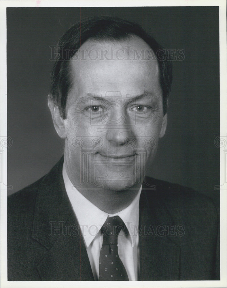 1992 Press Photo Bill Bradley, U.S. Senator for New Jersey - Historic Images