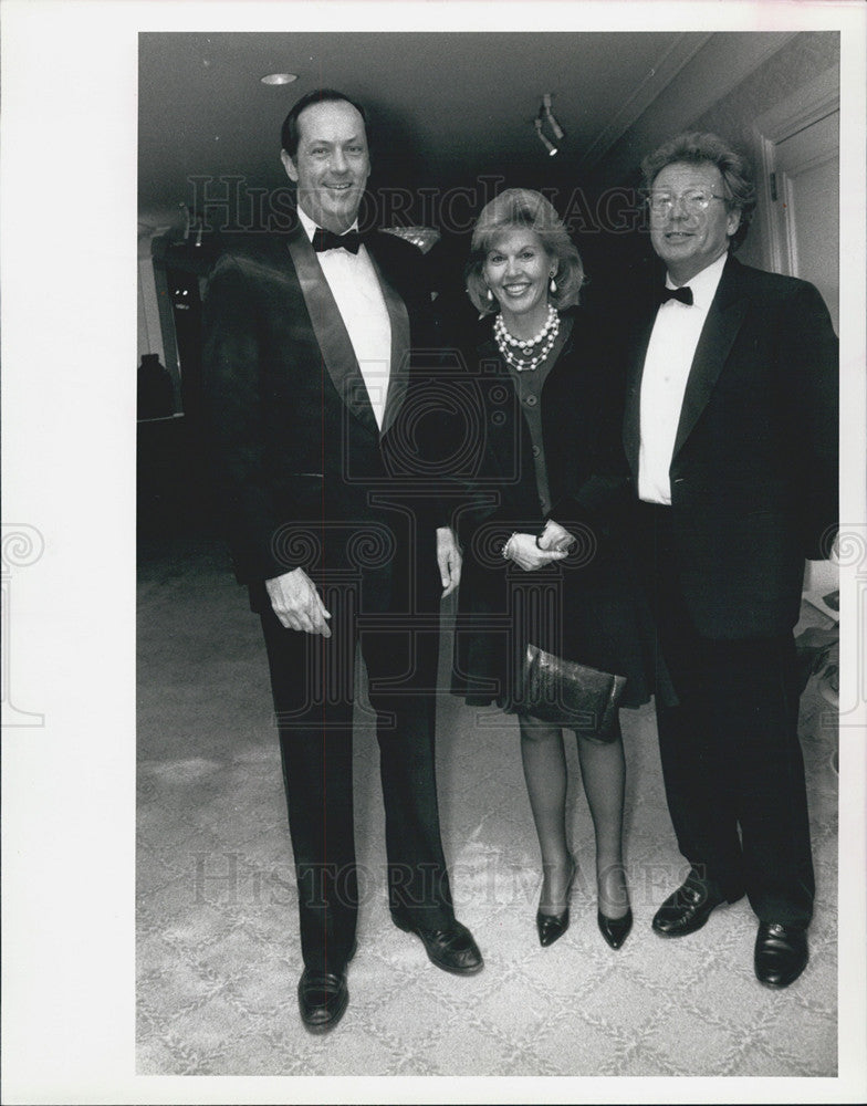 1991 Press Photo Senator Bill Bradley Joy And Mike Segal - Historic Images