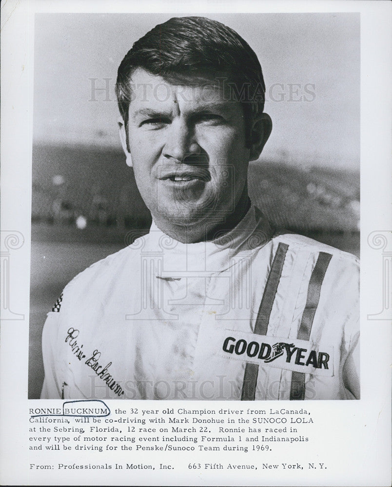 1974 Press Photo Ronnie Buckman,Champion race driver - Historic Images