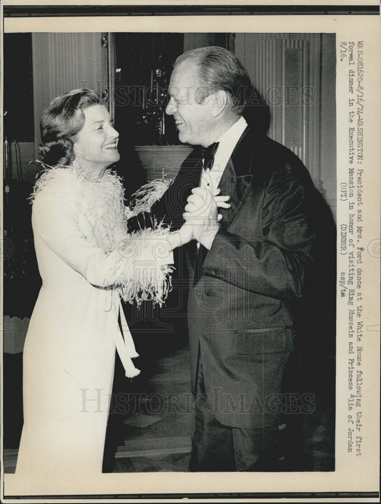 1974 Press Photo President and Mrs Gerald Ford - Historic Images