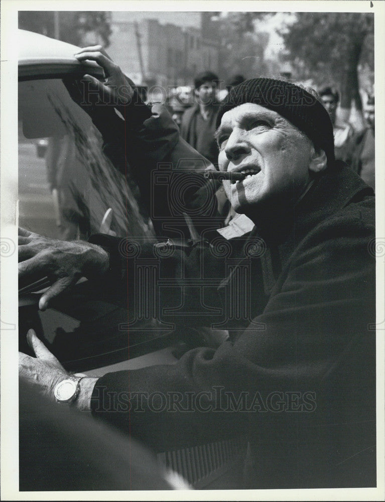 1986 Press Photo Burt Lancaster As Arthur Bull Simons In &quot;On Wings And Eagles&quot; - Historic Images