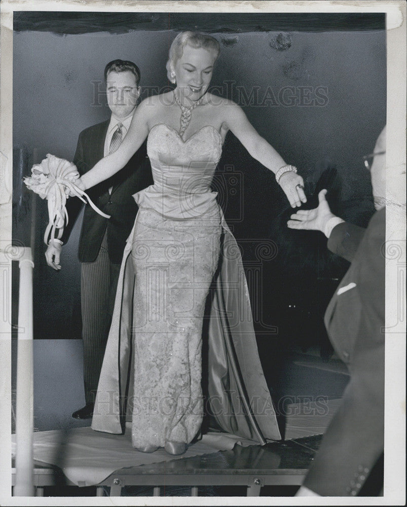 1955 Press Photo Jim Hawthorne Dorothy Kirsten singer - Historic Images