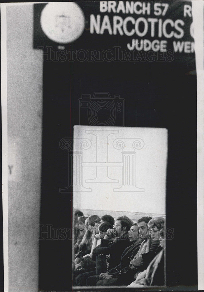 1969 Press Photo Mass Arrest Court room For Students For Democratic Society-Chgo - Historic Images