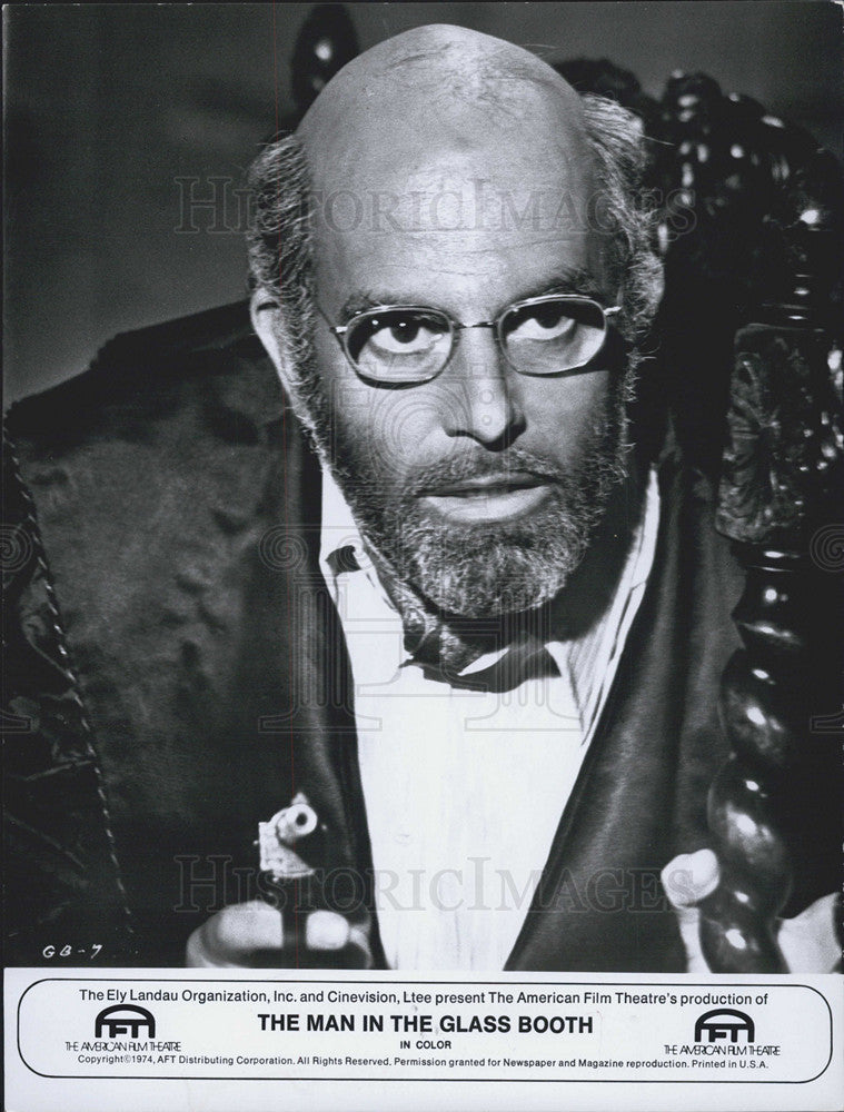 1975 Press Photo Maximilian Schell The Man In The Glass Booth - Historic Images