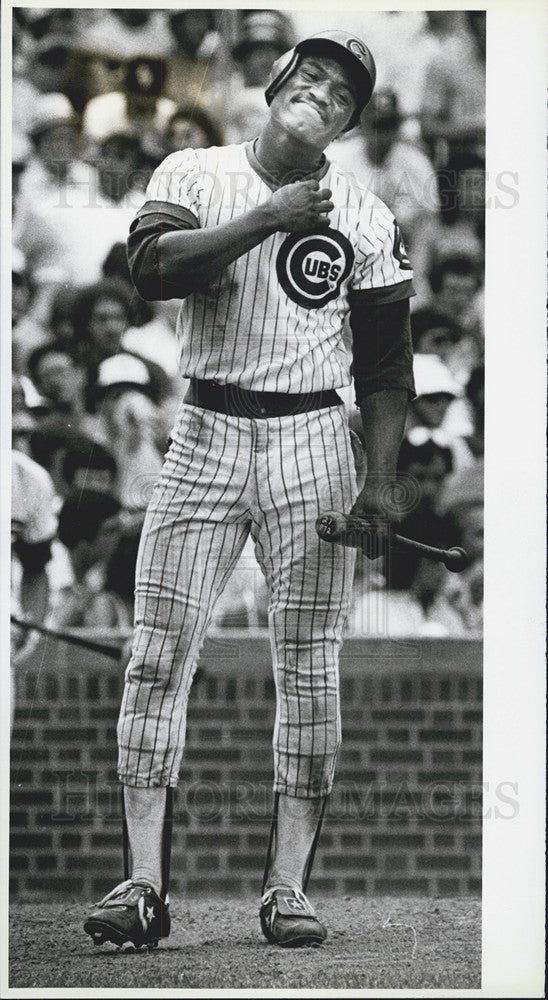 1983 Press Photo Nell Hall At Wrigley Field Against Padres Cubs Lost - Historic Images