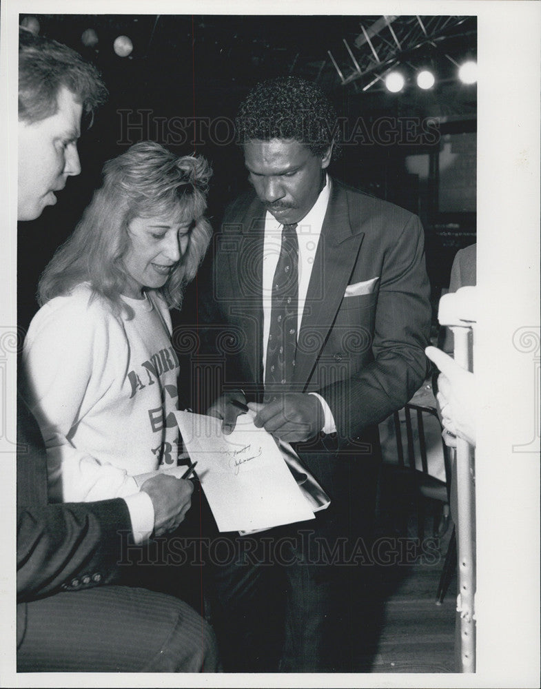 1989 Press Photo Guests at Ditka&#39;s City lights restaurant - Historic Images