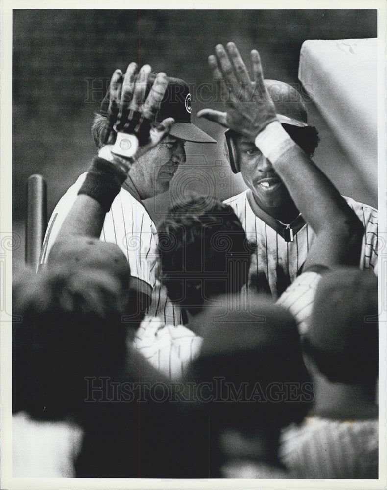 1983 Press Photo Mel Hall/Chicago Cubs Baseball - Historic Images