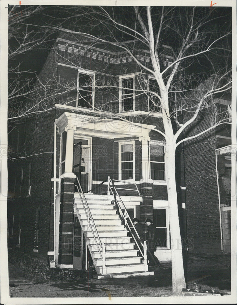 1964 Press Photo Firefighters Inspect Building After Fire Killed Three People - Historic Images