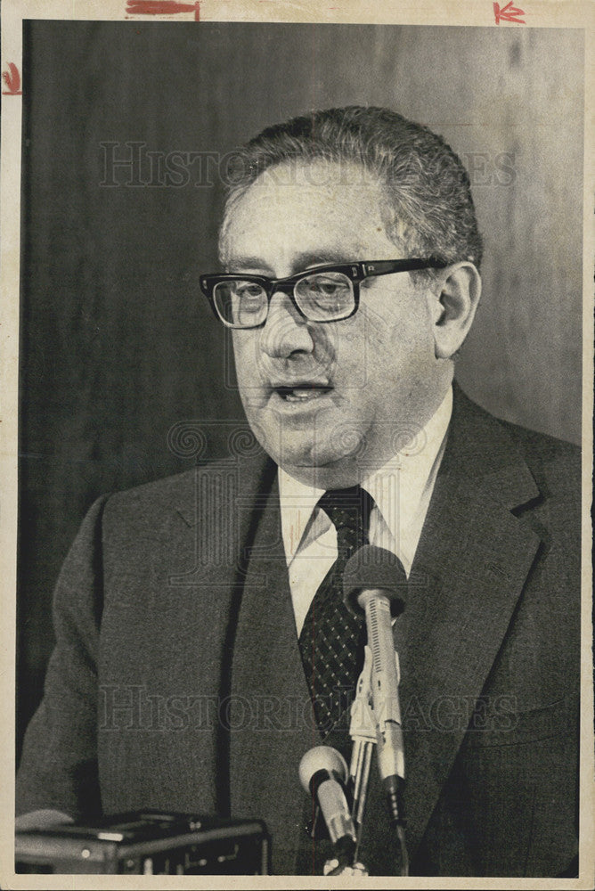 1982 Press Photo Henry Kissinger - Historic Images