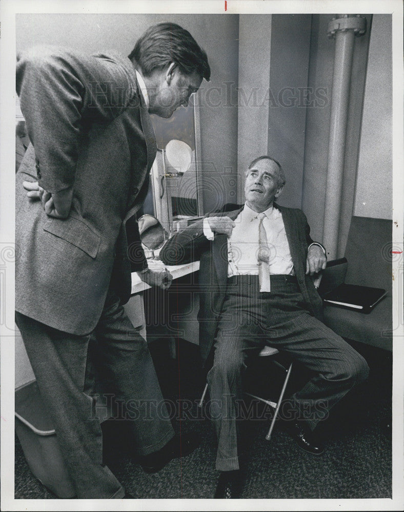 1974 Press Photo Governor Dan Walker Henry Fonda - Historic Images