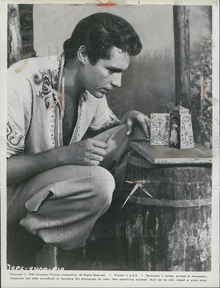 1958 Press Photo Matthews Actor - Historic Images