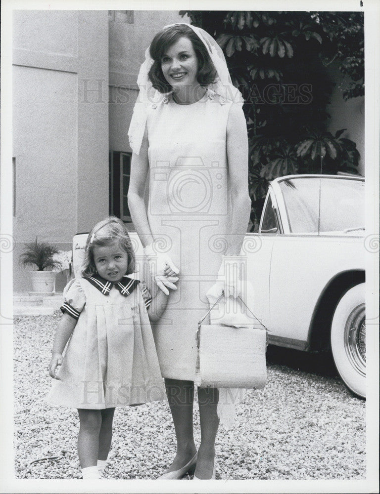 1983 Press Photo Hannah Fallon in &quot;Kennedy&quot; - Historic Images