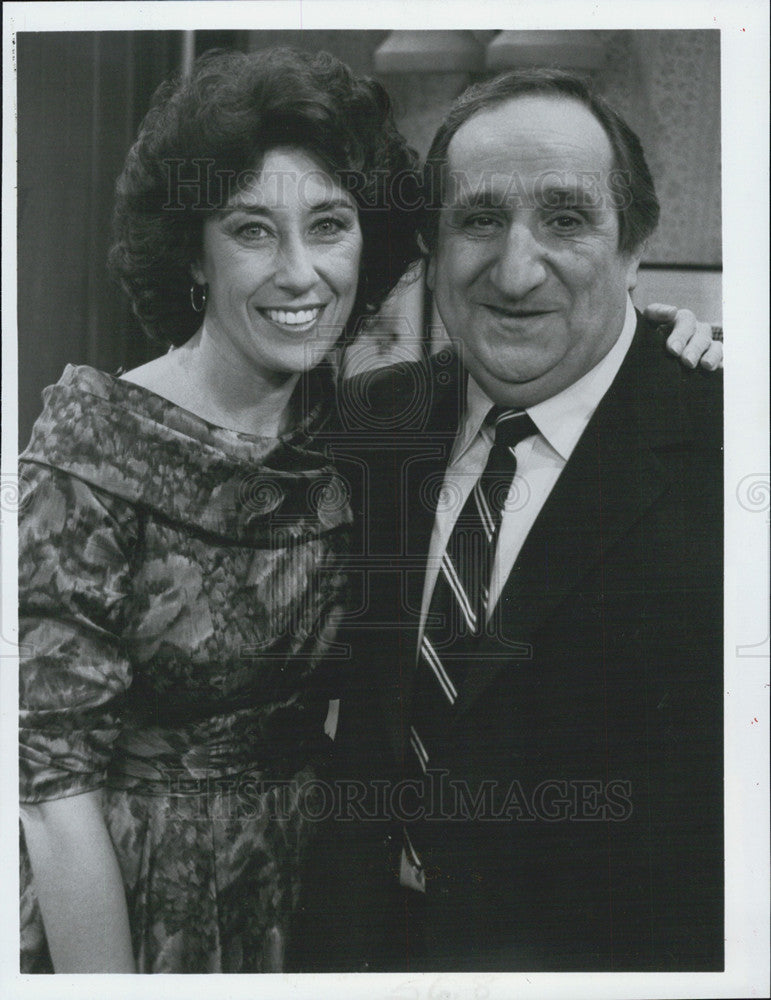 1982 Press Photo Ellen Travolta and Al Molinaro in Joanie loves Chachi - Historic Images