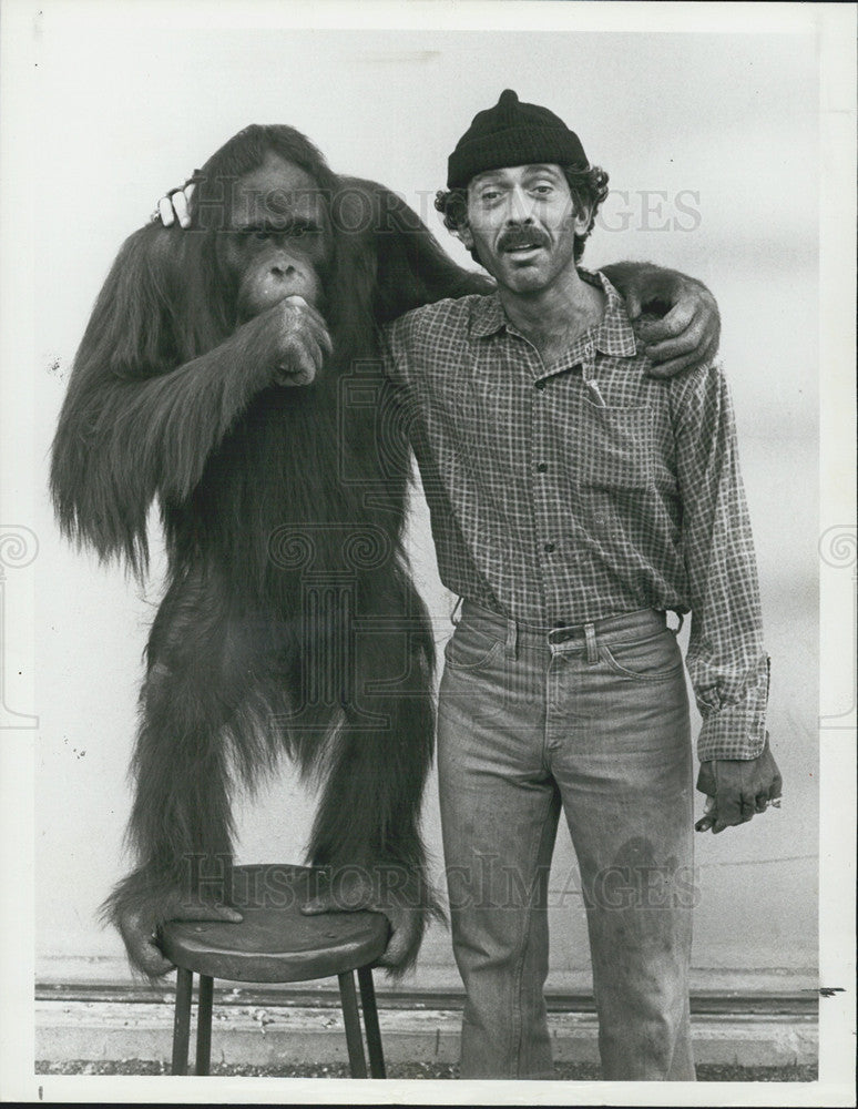 1981 Press Photo Bruce Weitz in Hill Street Blues - Historic Images