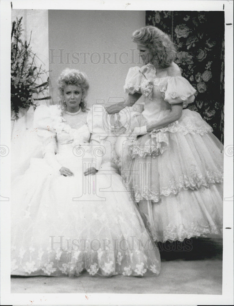 1990 Press Photo Actress Faith Ford and Candice Bergen - Historic Images