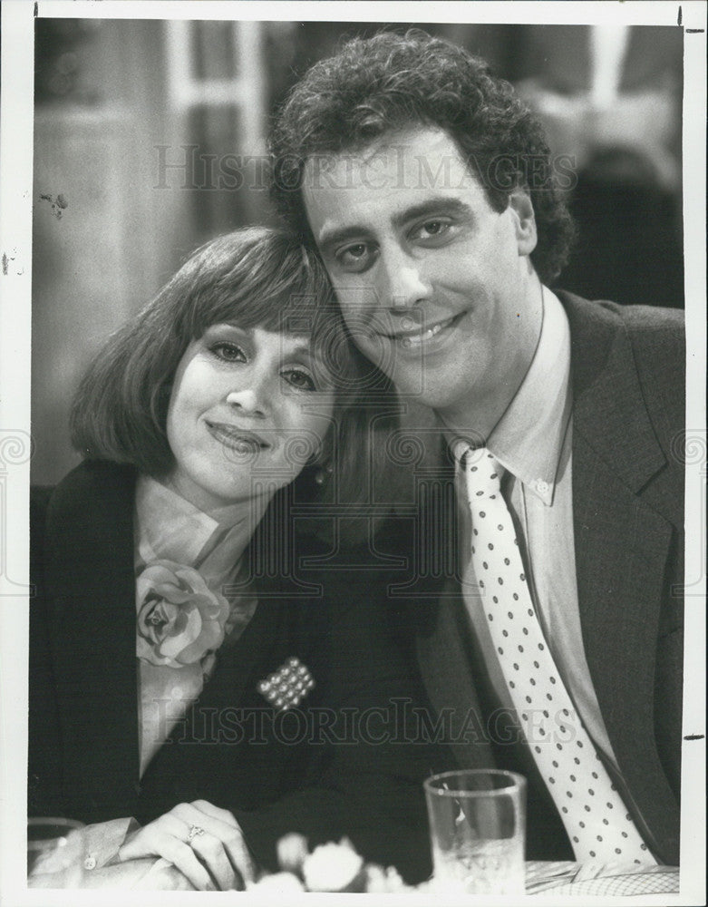 1988 Press Photo Brad Garrett and Pamela Matteson in First Impressions - Historic Images