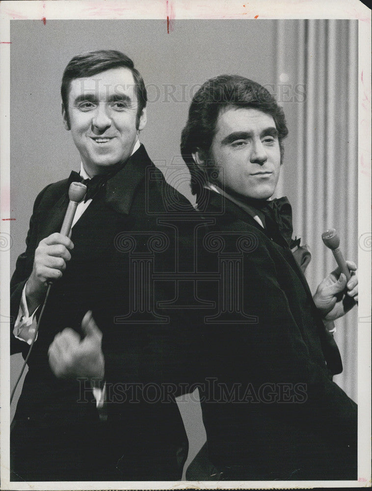 1970 Press Photo Jim Nabors and Anthony Newley in The Jim Nabors Hour - Historic Images