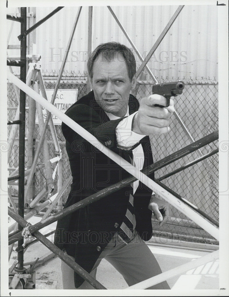 1985 Press Photo Actor Fred Dryer Stars In NBC Television Show Hunter - Historic Images