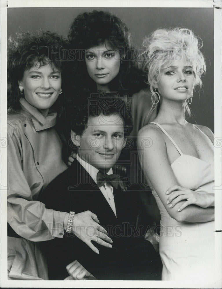 1985 Press Photo Maggie Cooper Shanna Reed Teri Copley I HAD THREE WIVES - Historic Images