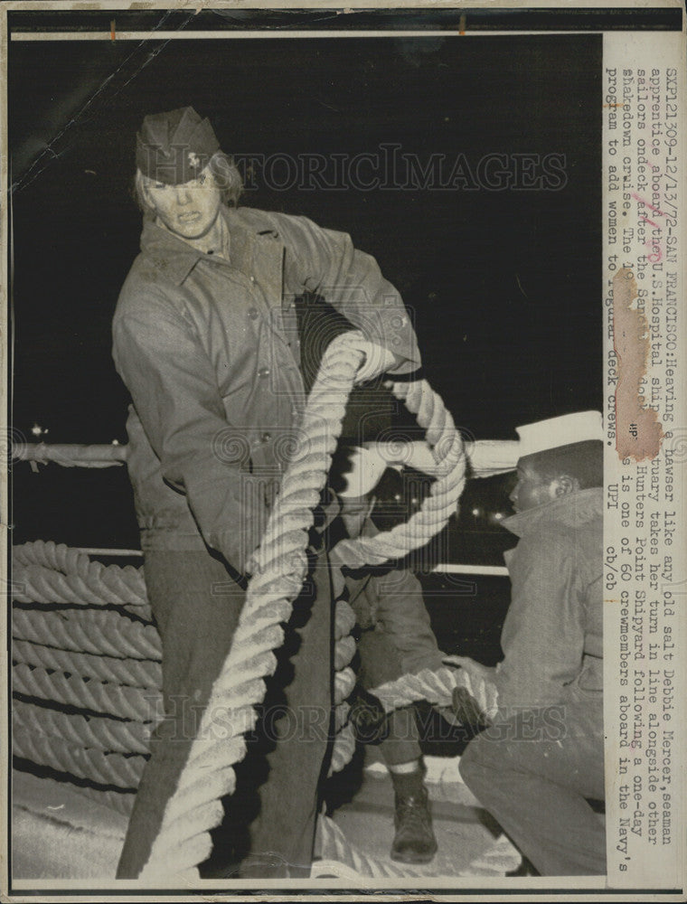 1972 Press Photo Debbie Mercer Seaman Apprentice On US Hospital Ship Sanctuary - Historic Images