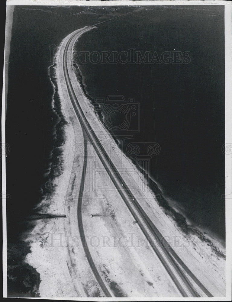 1961 Press Photo construction site for new bridge - Historic Images