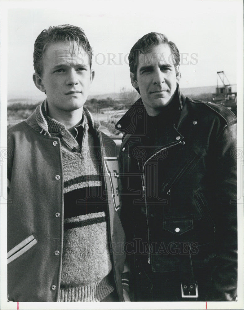 1992 Press Photo Neil Patrick Harris Scott Bakula Actors Quantum Leap - Historic Images