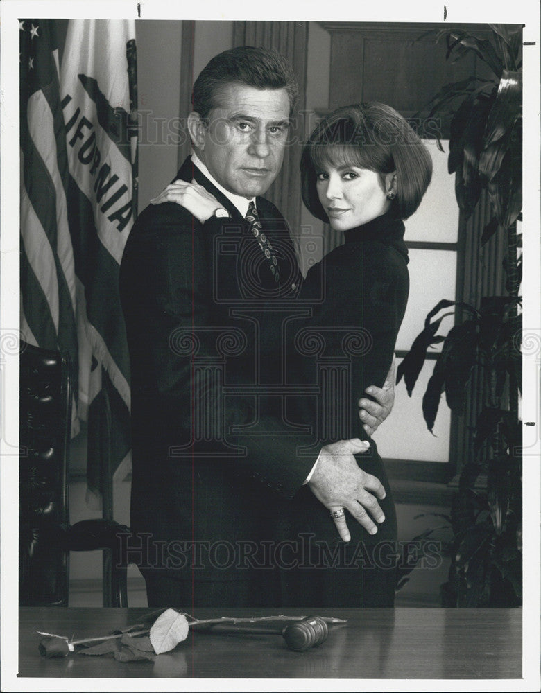 1989 Press Photo Victoria Principal and James Farentino from &quot;Naked Lies&quot; - Historic Images