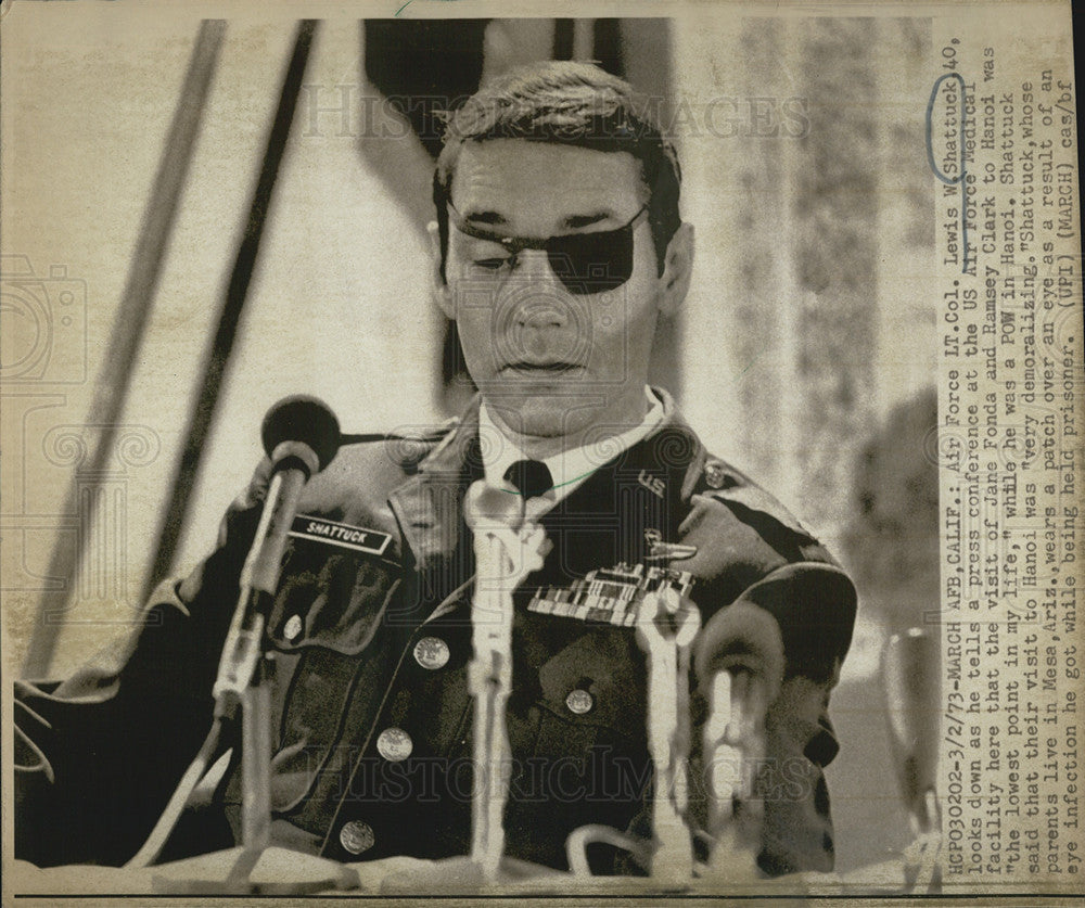 1973 Press Photo Air Force Lt. Col. Lewis Shattuck press conference POW Hanoi - Historic Images