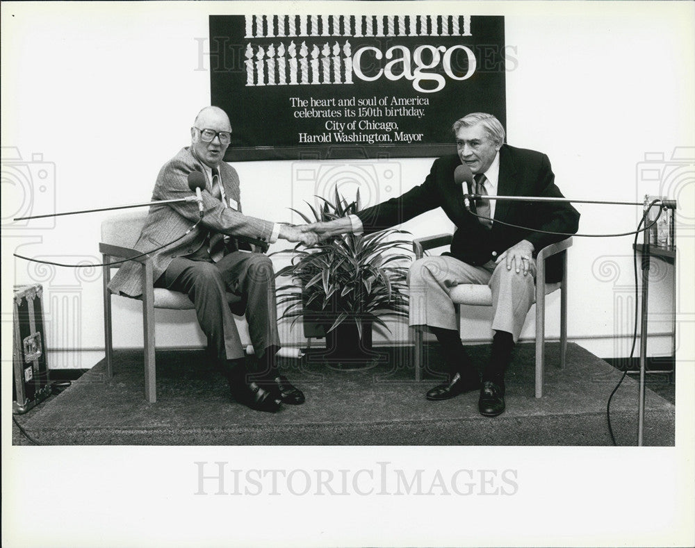 Press Photo Jack Brickhouse sportscaster - Historic Images