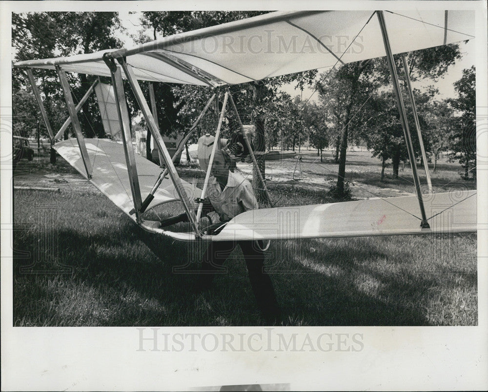 1978 Press Photo Wiley takeoff position powered glider - Historic Images