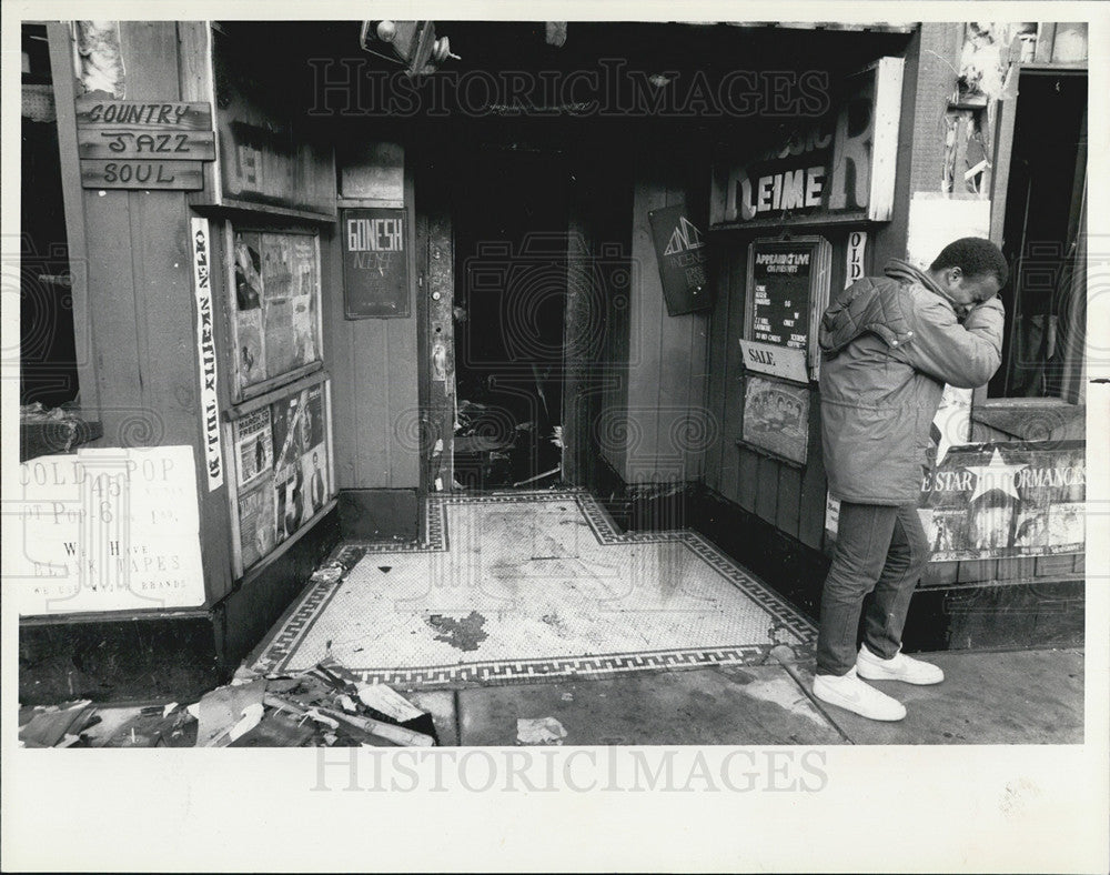 1986 Press Photo Reimer Music shop gutted from fire - Historic Images