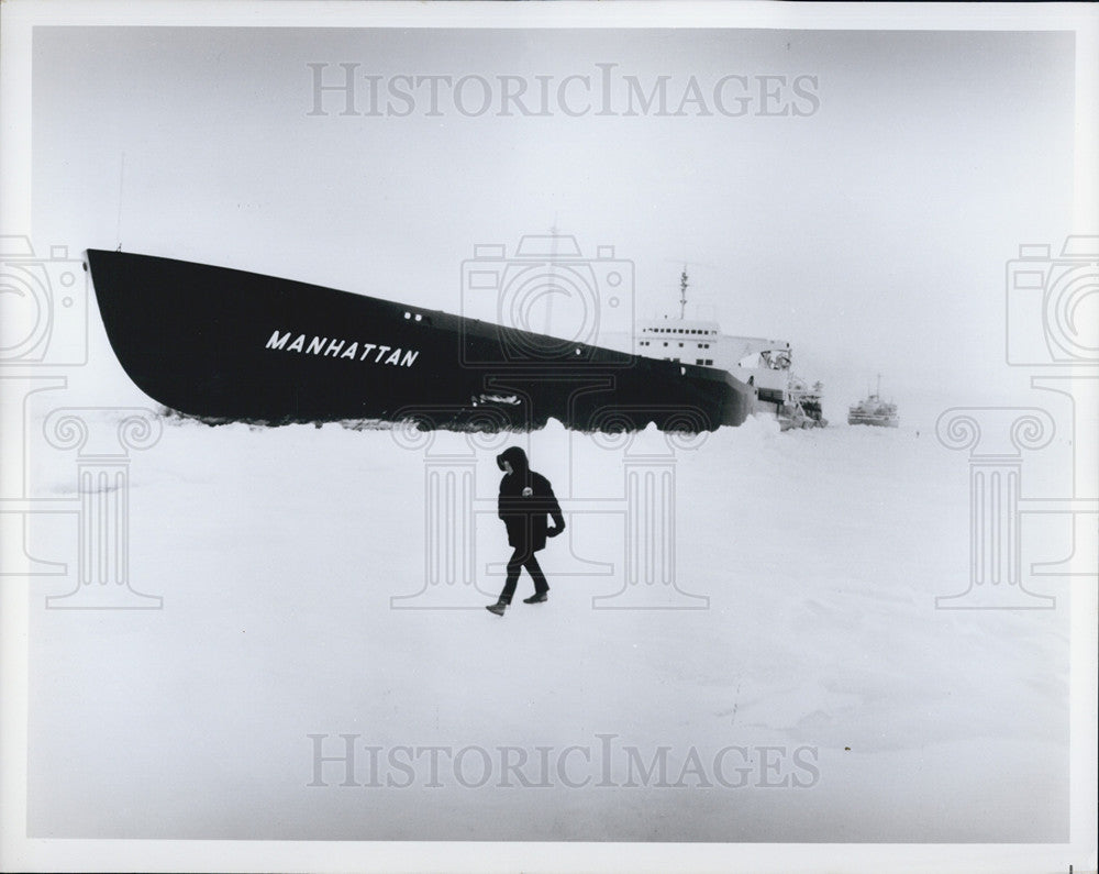 1970 Press Photo US Tanker Manhattan - Historic Images