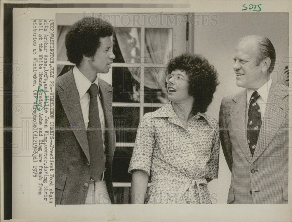 1975 Press Photo Pres Ford Arther Ash And Billie Jean King At White House - Historic Images