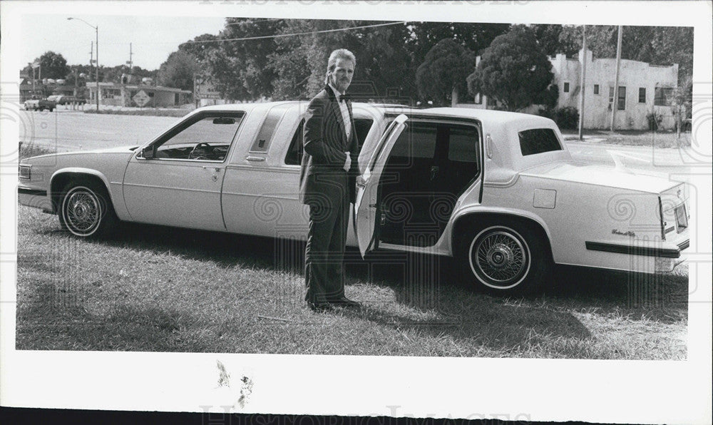 1986 Press Photo Brian Hancock, Limousine - Historic Images