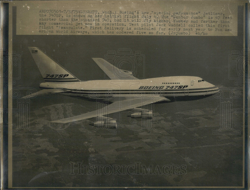 1975 Press Photo Boeing 747SP Special Liner Junior Jumbo Plane - Historic Images