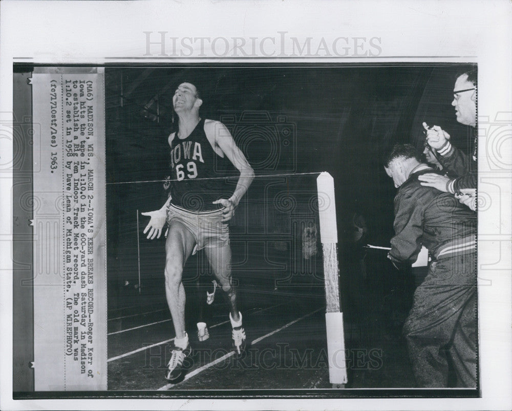 1963 Press Photo Iowa&#39;s Keer Breaks Record In 600 Yd Dash in Madison Wisconsin - Historic Images