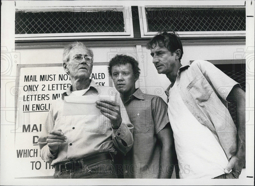 1980 Press Photo Henry FOnda, Les Lannom and Michael Cavanaugh in Gideon&#39;s Trump - Historic Images