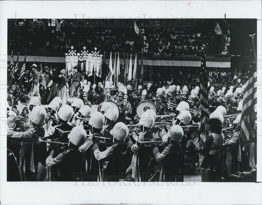 Press Photo I Love Liberty Spirit of Old Glory Los Angeles Sports arena - Historic Images