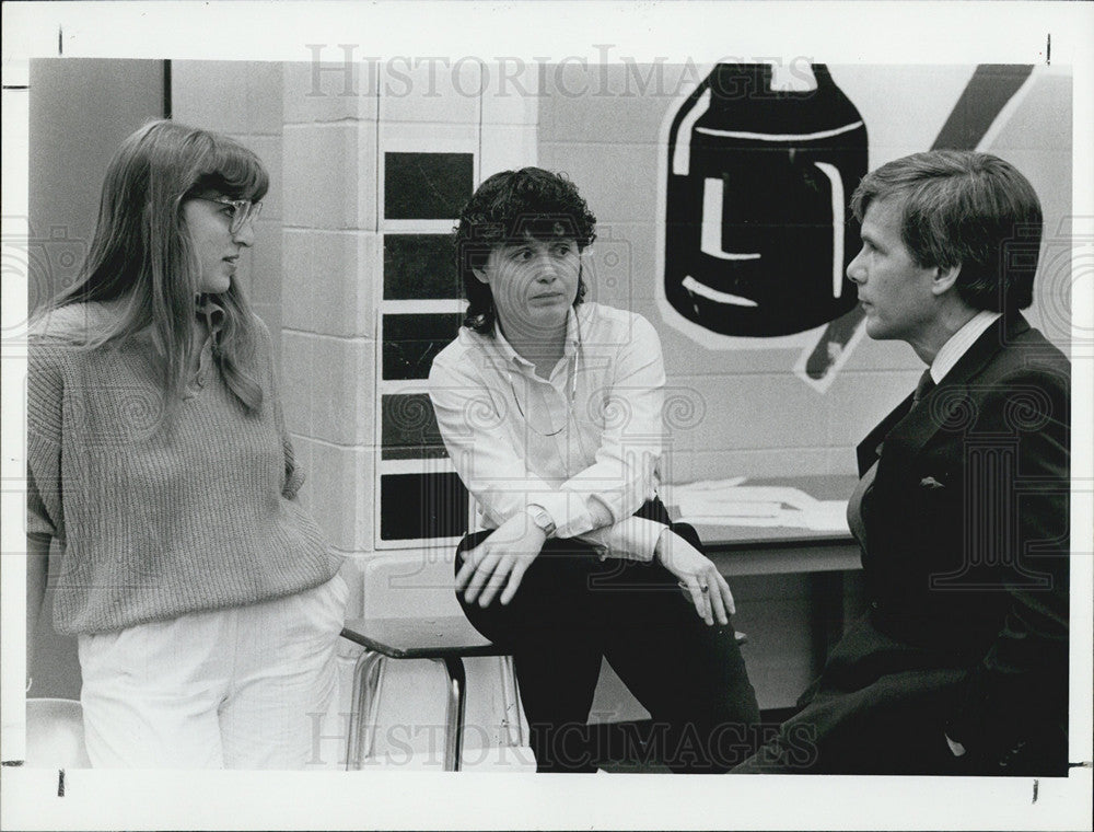 1986 Press Photo Andrea Gedicke, Pam Adams, Tom brokaw, To Be a Teacher - Historic Images
