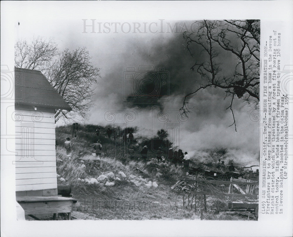 1954 Press Photo Brush Fire, Devore Heights District, San Bernadino, California - Historic Images