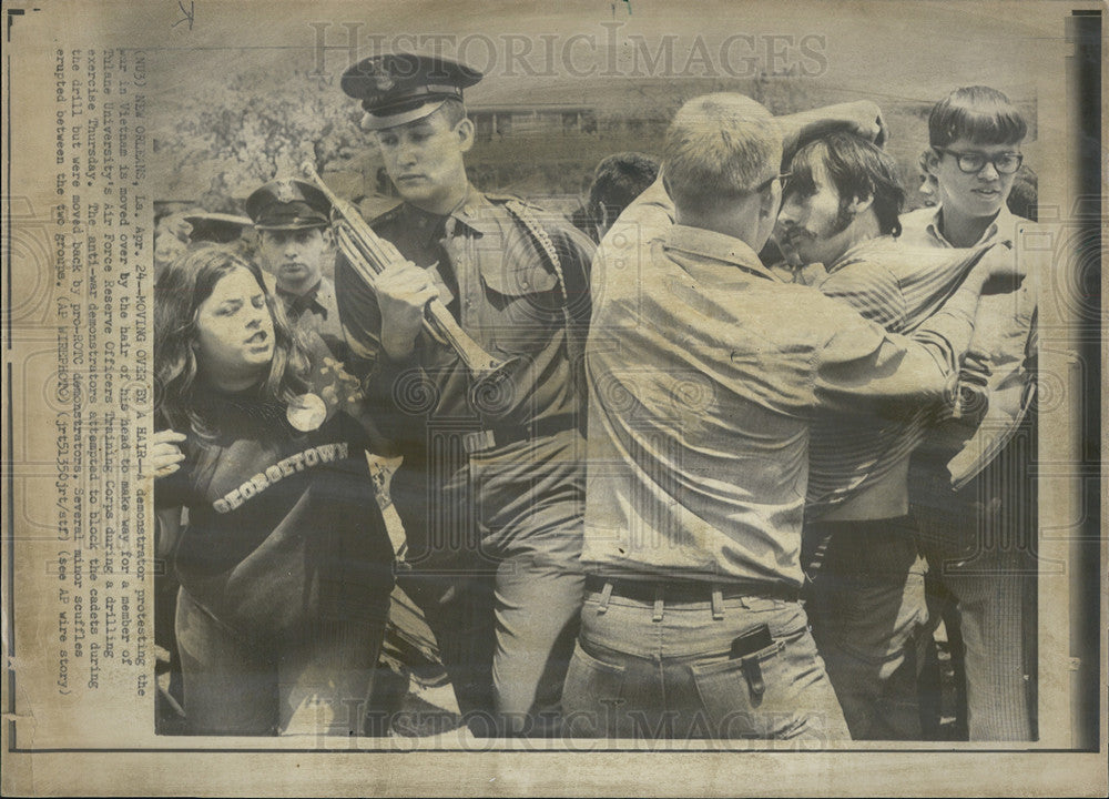 1969 Press Photo demonstrator protestor  Vietnam anti-war demonstrators - Historic Images