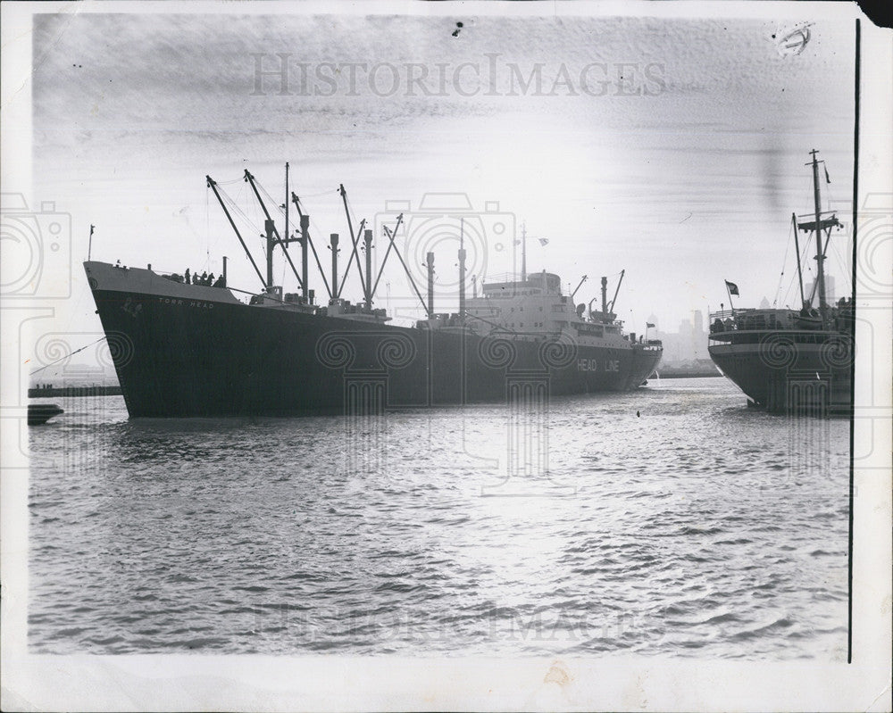 1962 Press Photo Torr Head Cargo Ship Chicago Illinois - Historic Images