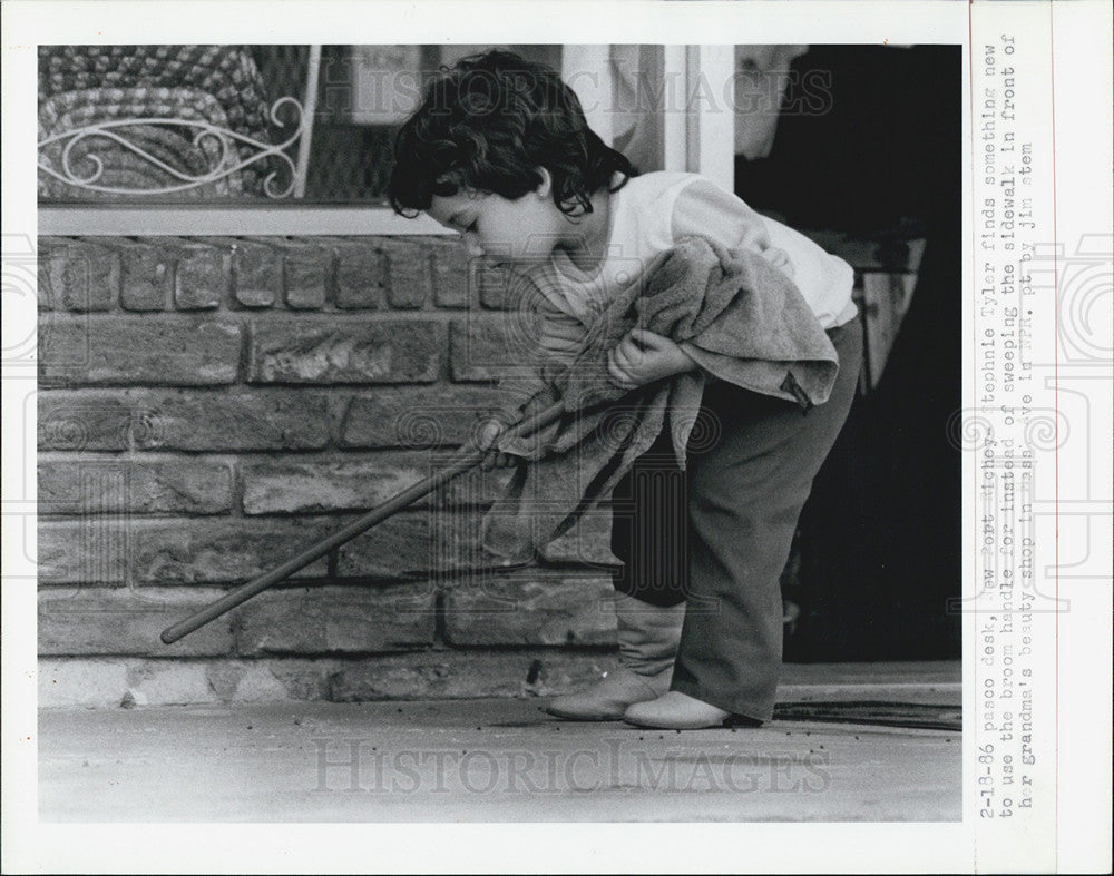 1986 Press Photo Stephani Tyler New Port Richey - Historic Images