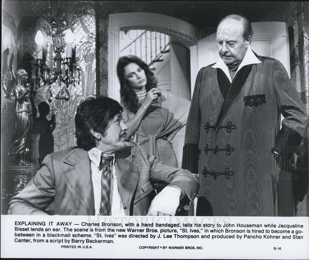 1976 Press Photo Charles Bronson, John Houseman, Jacqueline Bisset in &quot;St. Ives&quot; - Historic Images