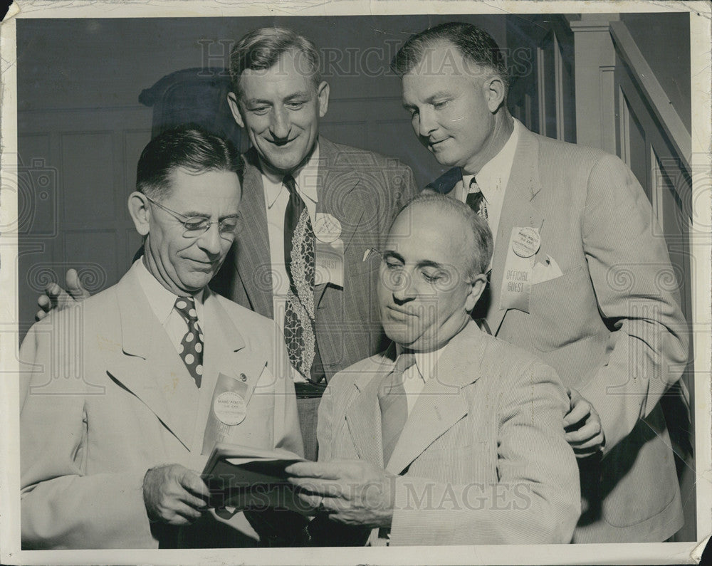 1949 Press Photo Tom Bailey State Superintd Us Rep James Haley Atty Gen Richard - Historic Images