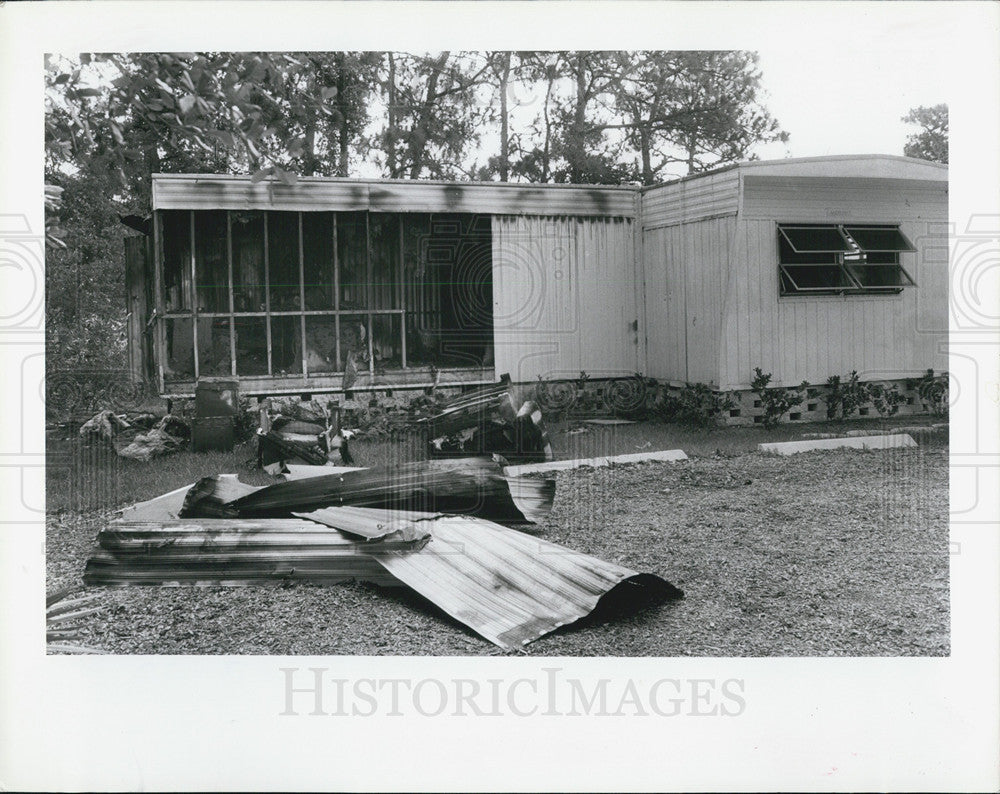 1994 Press Photo Clearwater Developer Office Set Fire - Historic Images