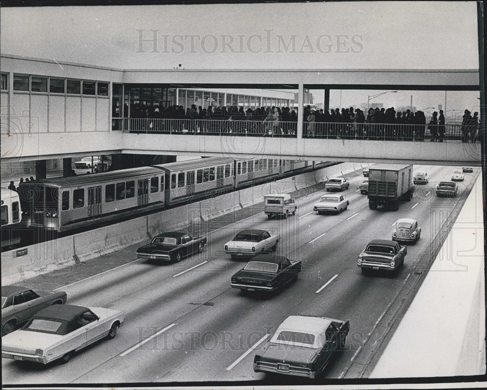 1970 Press Photo &quot;Railroad Strike&quot; - Historic Images