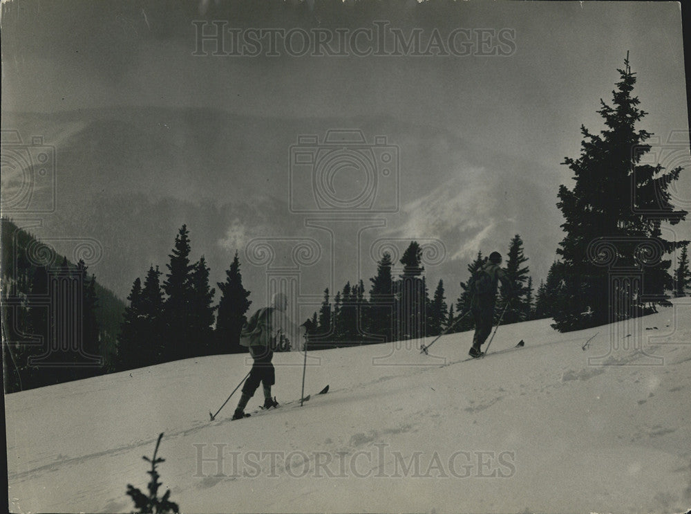 1937 Press Photo Bervhoud Pass - Historic Images