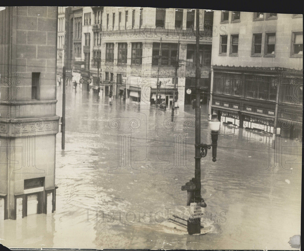 Press Photo Heart of Pittsburgh Flooded - Historic Images